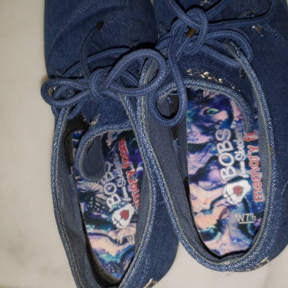 Bob's - Picture 5 of 7